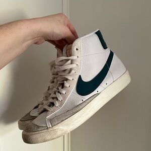 Nike Blazer Mid '77 Vintage 'White Dark Teal Green' SIZE 10 MENS
